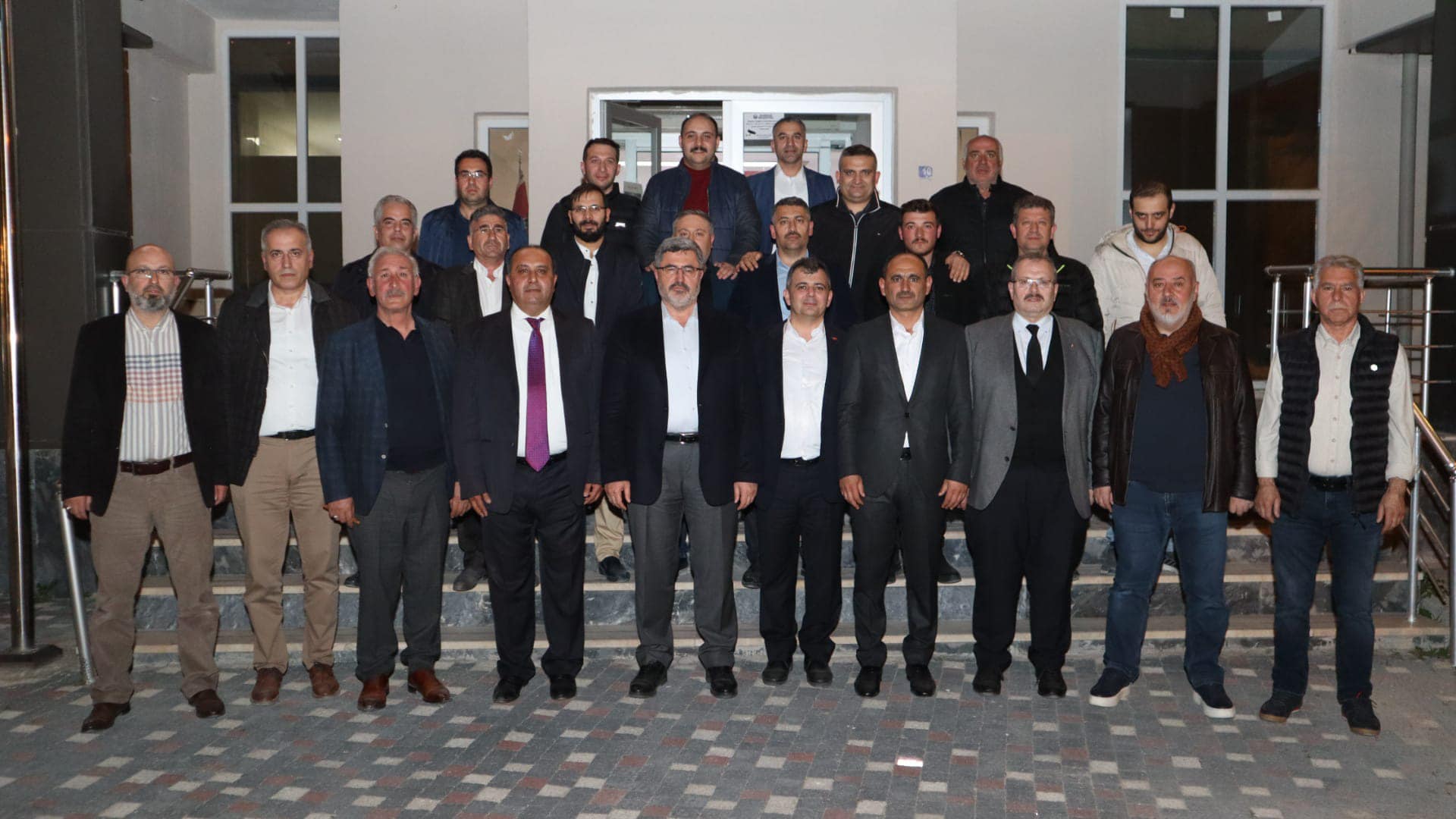 Milletvekili Özkaya İlçemizde Seçim Koordinasyon Merkezi Açılışına Katıldı