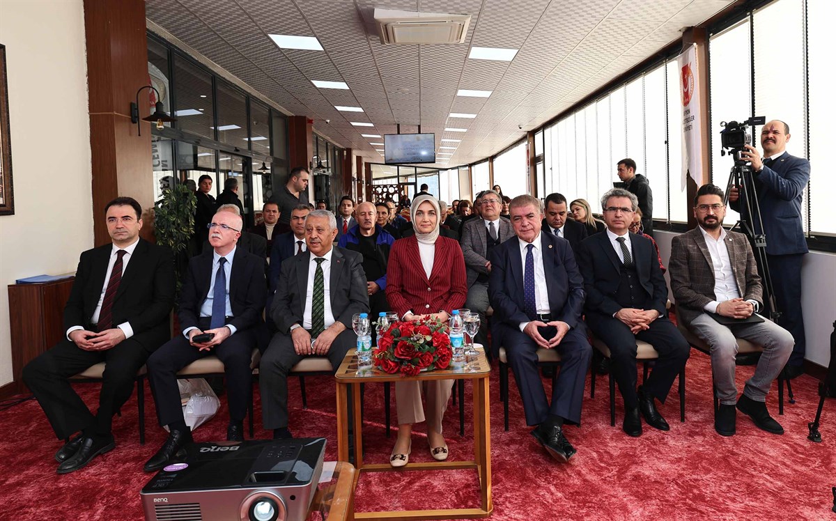 Afyonkarahisar Protokolü, Dün Gazetecilerle Bir Araya Geldi