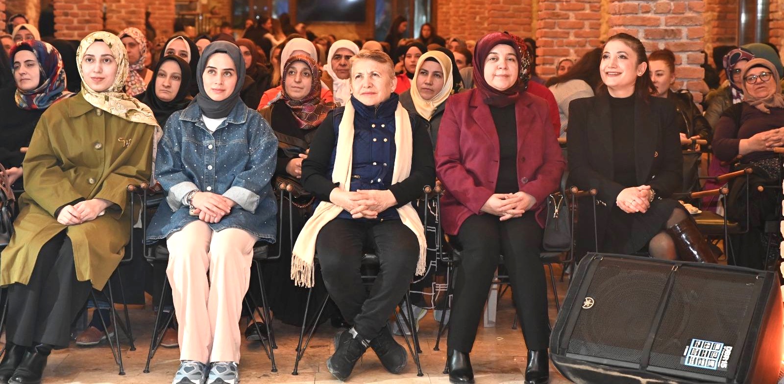 Merve Gülcemal, Emirdağlı Kadınlarla Buluştu