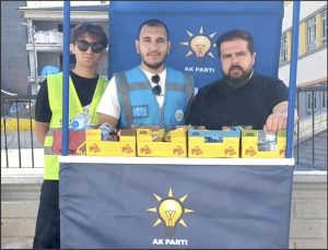 AK Parti İlçe Teşkilatı’ndan LGS’ye giren öğrencilere destek