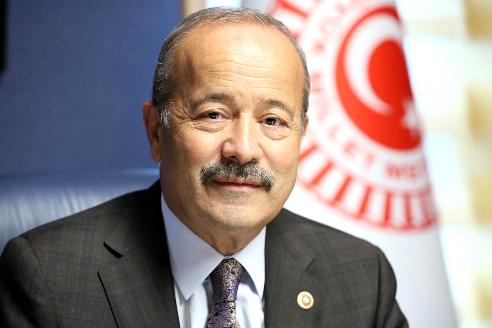 Taytak : “Milli Dayanışma ile Ayakta Kalabiliriz”