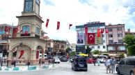 Emirdağ Cumhuriyet Meydanı, Türk bayraklarıyla donatıldı!