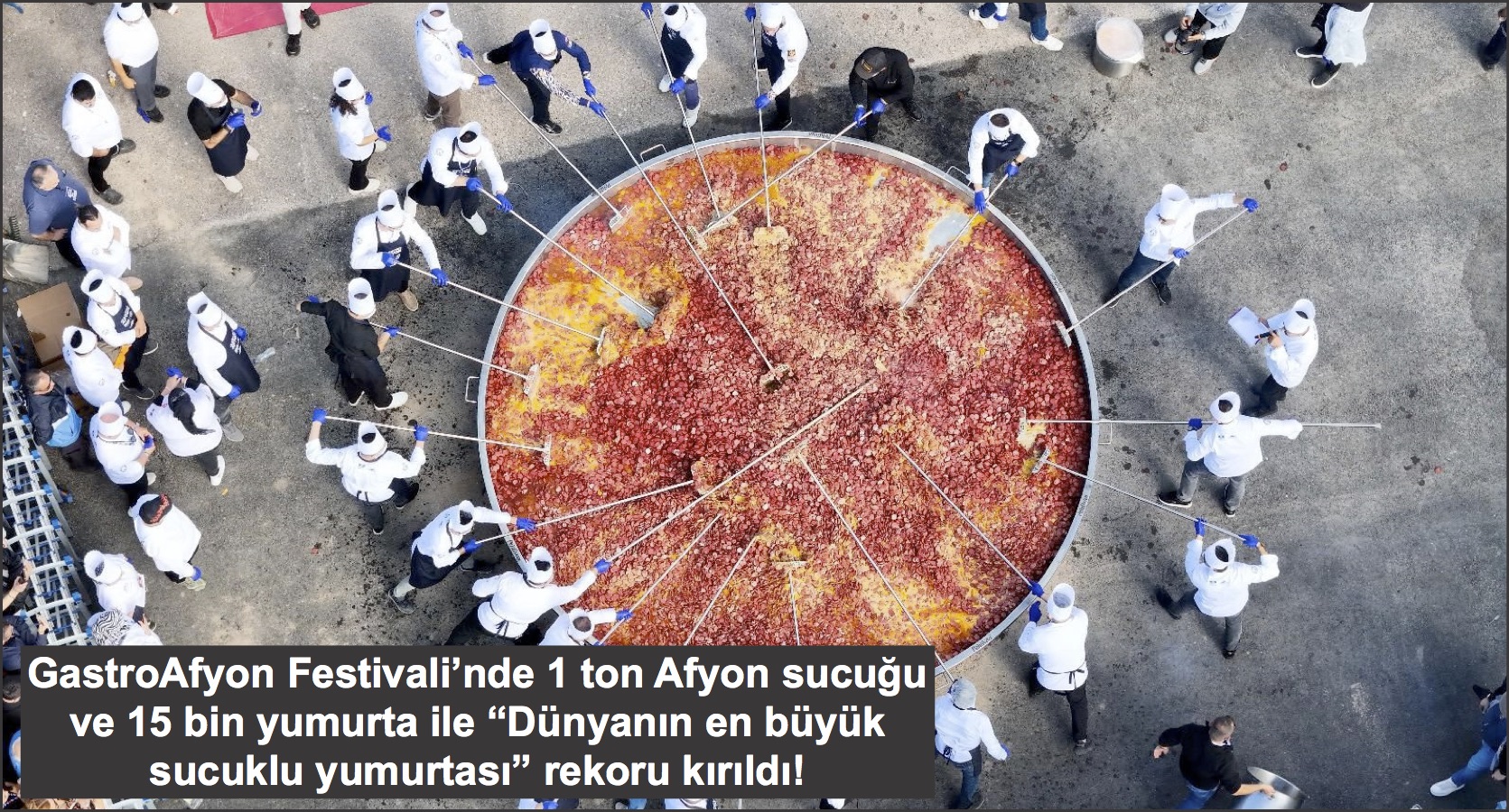 Afyonkarahisar’da “Dünyanın En Büyük Sucuklu Yumurtası” rekoru kırıldı!