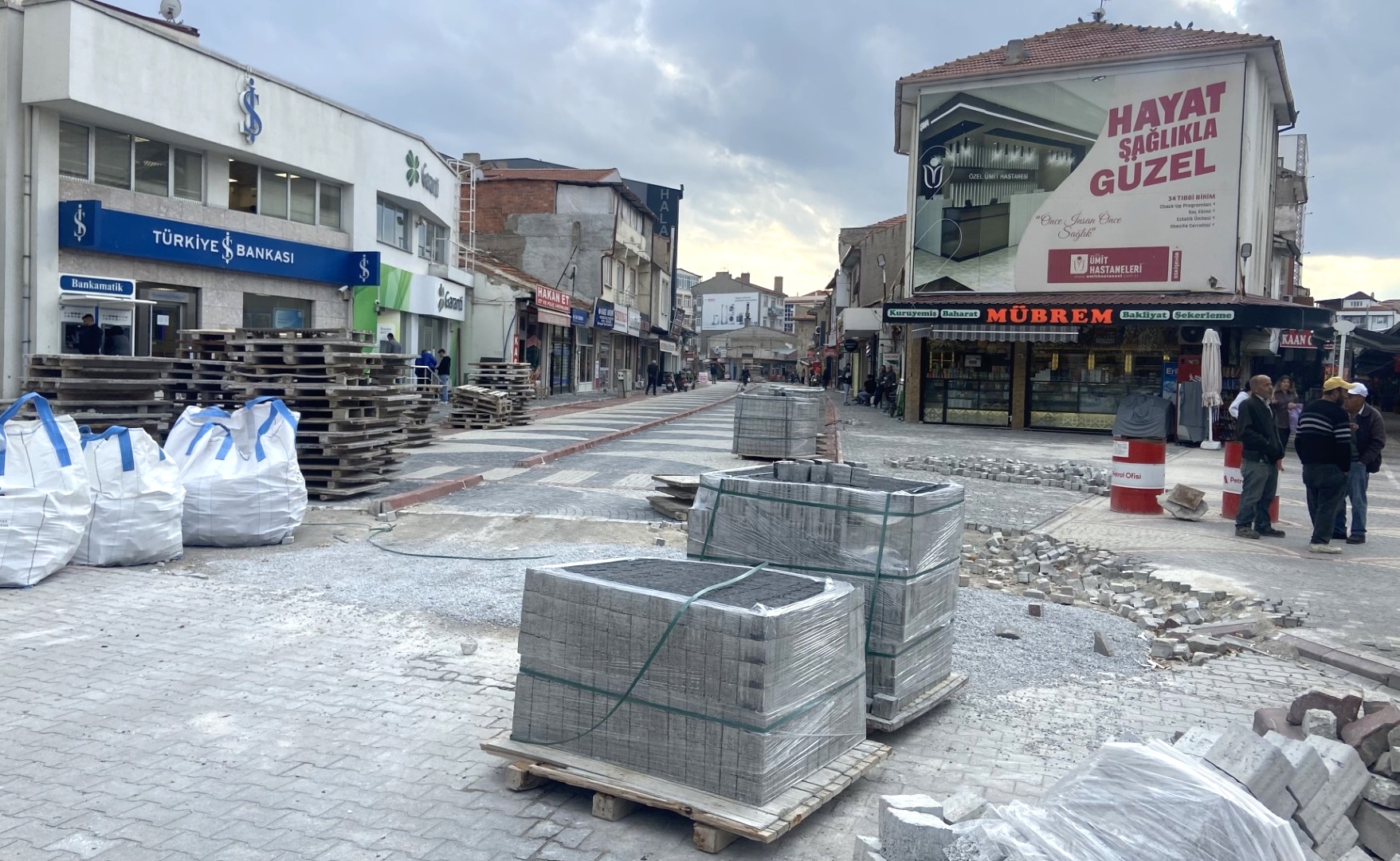 “Modern ve estetik görünümüyle Emirdağ’ın çehresine değer katacak”