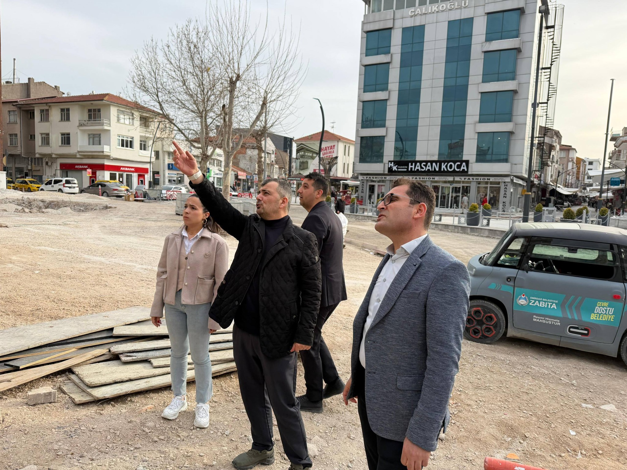 “EMİRDAĞ’IMIZ HER ŞEYİN EN İYİSİNİ HAK EDİYOR”