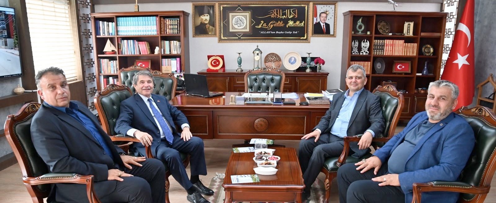 Hizmet-İş Sendikası’ndan Belediye Başkanı Koyuncu’ya Ziyaret