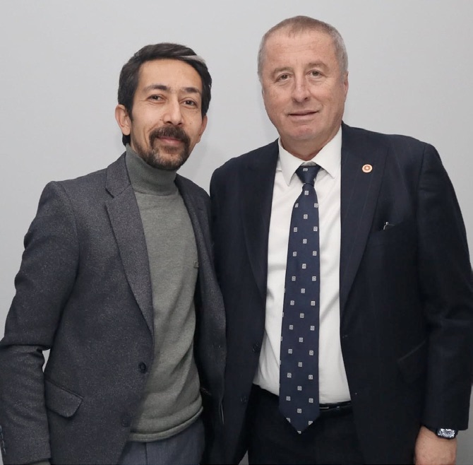 İYİ Partili Kuş’tan “Düzgün insanlar siyasete neden girmiyor veya içinde kalmıyor?” sorusuna cevap