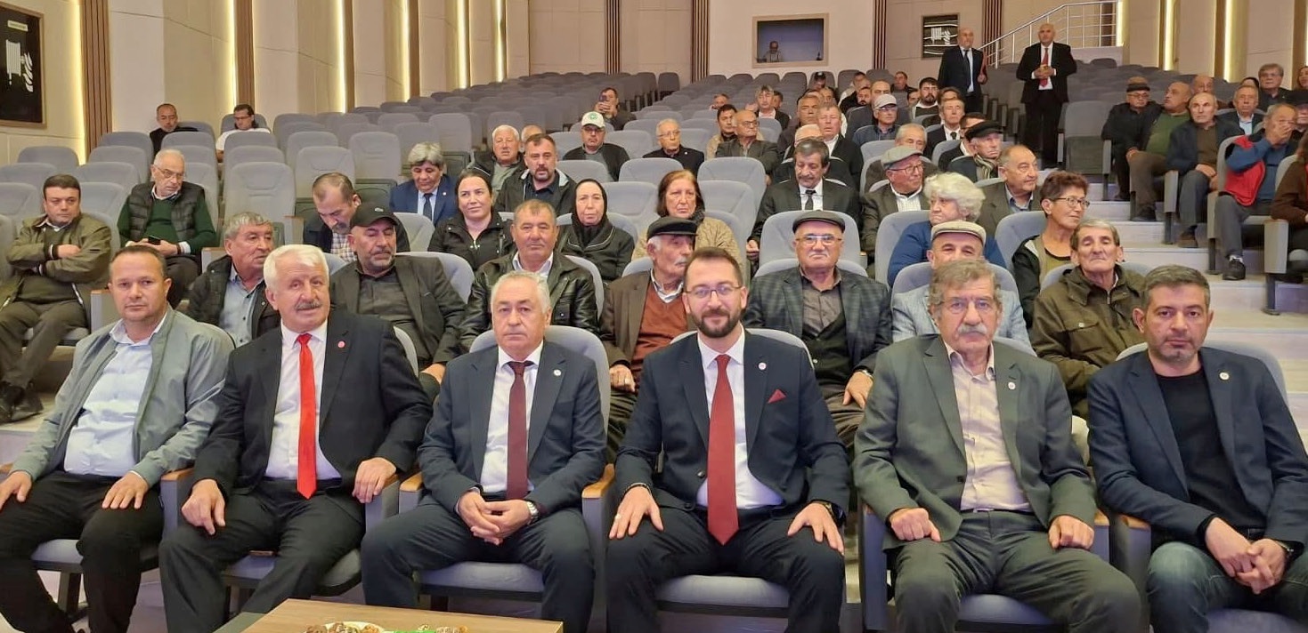 EMİRDAĞ’DA YENİ PARTİ İLÇE BAŞKANI KÖKSAL OLDU