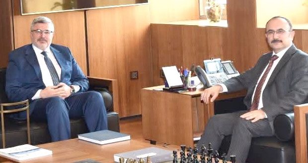 Milletvekili Ali Özkaya’dan Karayolları Genel Müdürü Ahmet Gülşen’e ziyaret! Emirdağ-Davulga-Yunak yolu da gündemde!